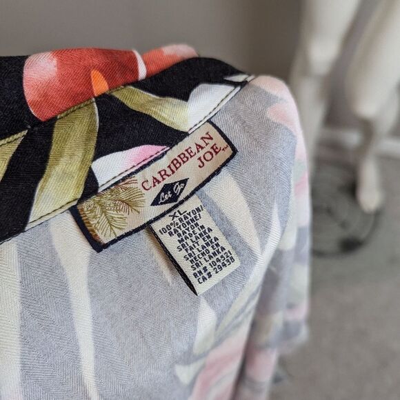 Caribbean Joe Floral Hawaiian Shirt – Tropical Button-Up – XL Short Sleeve - Picture 7 of 7